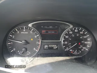 2013 Nissan Pathfinder SV z VIN 5N1AR2MM1DC609665, wystawiony jako Copart lot #59930095 z przebiegiem 205 868 mil mil oraz Czysty tytuł • Clean title. Historia ofert i sprzedaży dostępna na DreamBid. Obrazek 9.