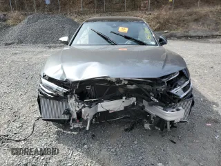 2019 Audi A8 L with VIN WAU8DAF83KN010101, listed as a Copart auction lot 52979775 with 32,882 mi miles and Salvage Title. Bid and sale history available at carsss.com. Image 5.