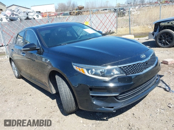 2018 Kia Optima EX with VIN 5XXGU4L38JG187309, listed as a IAAI auction lot 42017183 with 82,426 mi miles and . Bid and sale history available at carsss.com. Image 1.