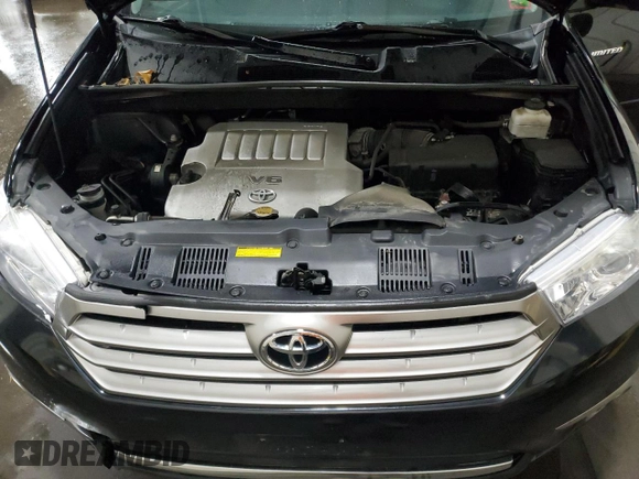 2013 Toyota Highlander Limited z VIN 5TDDK3EH7DS239690, wystawiony jako Copart lot #56791415 z przebiegiem 92 647 mil mil oraz Szkoda całkowita • Salvage title. Historia ofert i sprzedaży dostępna na DreamBid. Obrazek 12.