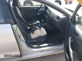 2012 Volkswagen Jetta S с VIN 3VW2K7AJ0CM310389, выставлен на аукционе IAAI как лот 42263766 с пробегом 159 706 миль миль и . История ставок и продаж доступна на DreamBid. Изображение 5.