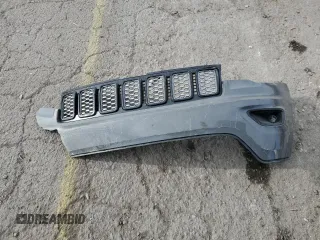 2020 Jeep Grand Cherokee Altitude z VIN 1C4RJFAG2LC257778, wystawiony jako Copart lot #53754825 z przebiegiem 97 595 mil mil oraz Szkoda całkowita • Salvage title. Historia ofert i sprzedaży dostępna na DreamBid. Obrazek 13.