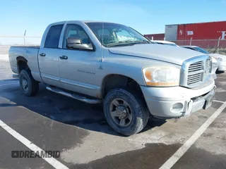 2006 Dodge 2500 SLT with VIN 3D7KS28C36G136520, listed as a IAAI auction lot 41506287 with 305,813 mi miles and . Bid and sale history available at DreamBid. Image 1.