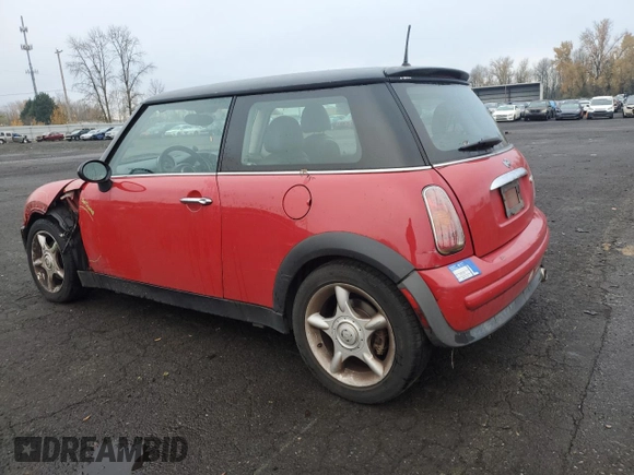 2003 MINI Hardtop z VIN WMWRC33413TC45360, wystawiony jako Copart lot #82666434 z przebiegiem 123 226 mil mil oraz Szkoda całkowita • Salvage title. Historia ofert i sprzedaży dostępna na DreamBid. Obrazek 2.