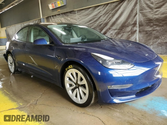 2022 Tesla Model 3 with VIN 5YJ3E1EA6NF369198, listed as a Copart auction lot 55362895 with 85,860 mi miles and Clean Title. Bid and sale history available at DreamBid. Image 4.