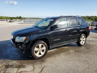 2013 Jeep Compass Sport with VIN 1C4NJDBB1DD280177, listed as a Copart auction lot 52235335 with 141,005 mi miles and Salvage Title. Bid and sale history available at carsss.com. Image 1.