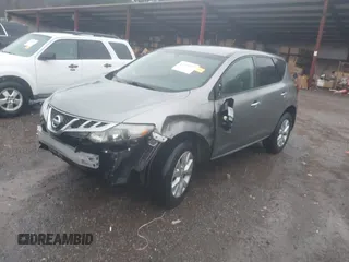 2011 Nissan Murano S with VIN JN8AZ1MU4BW067699, listed as a IAAI auction lot 41038952 with 206,601 mi miles. Bid and sale history available at carsss.com. Image 2.