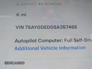 2025 Tesla Model Y Long Range with VIN 7SAYGDED0SA357488, listed as a IAAI auction lot 41550514 with 6 mi miles and . Bid and sale history available at DreamBid. Image 9.