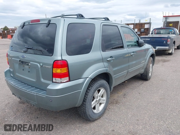 2006 Ford Escape Hybrid with VIN 1FMCU96H16KC81995, listed as a IAAI auction lot 42220504 with 207,388 mi miles and . Bid and sale history available at DreamBid. Image 4.