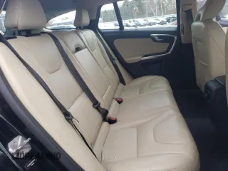 2017 Volvo V60 Premier with VIN YV140MEK6H1344578, listed as a Copart auction lot 44699995 with 89,767 mi miles and Salvage Title. Bid and sale history available at carsss.com. Image 10.