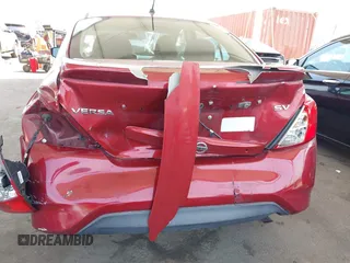 2016 Nissan Versa S с VIN 3N1CN7AP6GL904230, выставлен на аукционе IAAI как лот 42736764 с пробегом 94 550 миль миль и . История ставок и продаж доступна на DreamBid. Изображение 6.