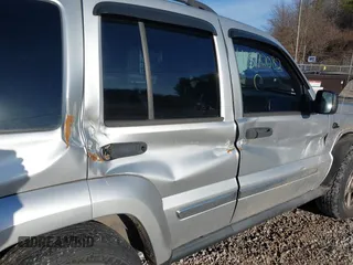 2007 Jeep Liberty Limited with VIN 1J4GL58K77W693675, listed as a IAAI auction lot 41532082 with 78,395 mi miles. Bid and sale history available at carsss.com. Image 6.