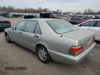 1999 Mercedes-Benz S 320/430/500 z VIN WDBGA33G8XA423093, wystawiony jako Copart lot #80673894 z przebiegiem 188 077 mil mil oraz Czysty tytuł • Clean title. Historia ofert i sprzedaży dostępna na DreamBid. Obrazek 2.