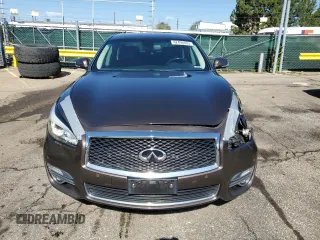 2016 Infiniti Q70 with VIN JN1BY1PR3GM720975, listed as a Copart auction lot 62496665 with 100,250 mi miles and Salvage title. Bid and sale history available at DreamBid. Image 5.