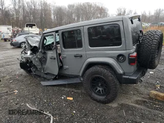 2021 Jeep Wrangler Unlimited Sahara High Altitude z VIN 1C4HJXEN6MW751197, wystawiony jako Copart lot #81239954 z przebiegiem 57 603 mil mil oraz Szkoda całkowita • Salvage title. Historia ofert i sprzedaży dostępna na DreamBid. Obrazek 2.