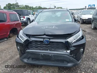 2021 Toyota RAV4 Hybrid LE with VIN 2T3B6RFV5MW022592, listed as a IAAI auction lot 42573098 with 25,651 mi miles and . Bid and sale history available at DreamBid. Image 11.
