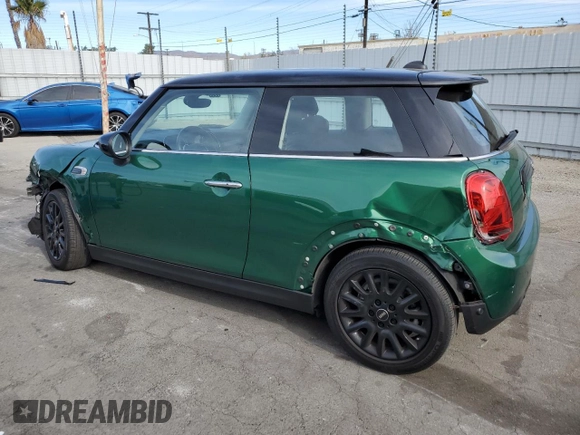 2021 MINI Hardtop Cooper с VIN WMWXR3C0XM2P13271, выставлен на аукционе Copart как лот 42052835 с пробегом 22 624 миль миль и Списание • Salvage title. История ставок и продаж доступна на DreamBid. Изображение 2.