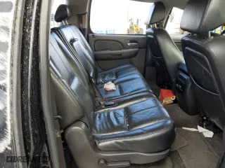 2007 Chevrolet Suburban LT with VIN 1GNFC16087R251053, listed as a Copart auction lot 47995345 with 230,568 mi miles and Salvage Title. Bid and sale history available at carsss.com. Image 11.