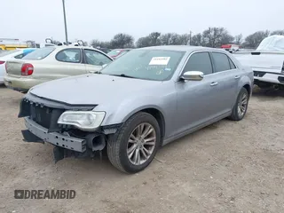 2015 Chrysler 300 C with VIN 2C3CCAEG0FH779540, listed as a IAAI auction lot 41542982 with 211,348 mi miles and . Bid and sale history available at carsss.com. Image 22.
