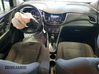 2020 Chevrolet Trax LS with VIN KL7CJNSB9LB067238, listed as a Copart auction lot 41627105 with 38,831 mi miles and Salvage Title. Bid and sale history available at carsss.com. Image 8.