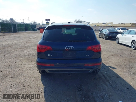 2014 Audi Q7 3.0T S line Prestige with VIN WA1DGAFE3ED010425, listed as a IAAI auction lot 41523192 with 172,671 mi miles. Bid and sale history available at carsss.com. Image 16.
