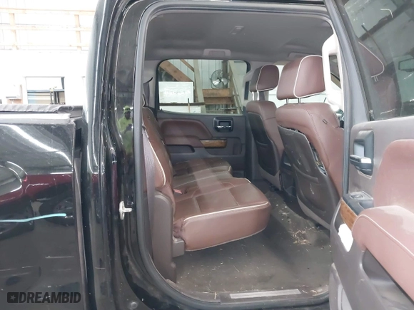 2015 Chevrolet Silverado 1500 High Country with VIN 3GCUKTEJXFG290752, listed as a IAAI auction lot 41412988 with 160,000 mi miles. Bid and sale history available at carsss.com. Image 8.