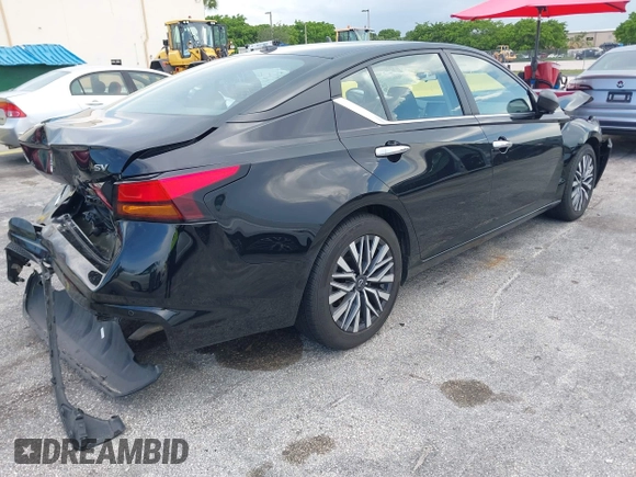2024 Nissan Altima SV z VIN 1N4BL4DV6RN306672, wystawiony jako IAAI lot #42346382 z przebiegiem 36 491 mil mil oraz . Historia ofert i sprzedaży dostępna na DreamBid. Obrazek 4.