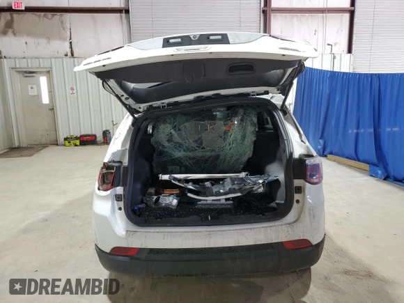 2024 Jeep Compass Latitude with VIN 3C4NJDBN8RT598891, listed as a Copart auction lot 59127935 with Not provided miles and Non repairable. Bid and sale history available at DreamBid. Image 6.