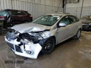 2012 Ford Focus SE с VIN 1FAHP3F21CL420951, выставлен на аукционе Copart как лот 57066375 с пробегом 77 840 миль миль и На запчасти • Non repairable. История ставок и продаж доступна на DreamBid. Изображение 1.