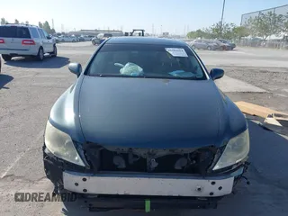 2007 Lexus LS 460 z VIN JTHBL46F375029524, wystawiony jako IAAI lot #42203614 z przebiegiem 164 405 mil mil oraz . Historia ofert i sprzedaży dostępna na DreamBid. Obrazek 12.