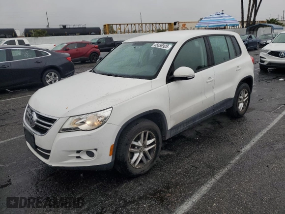 2011 Volkswagen Tiguan S with VIN WVGAV7AX6BW525120, listed as a Copart auction lot 45056925 with 88,357 mi miles and Non repairable. Bid and sale history available at DreamBid. Image 1.