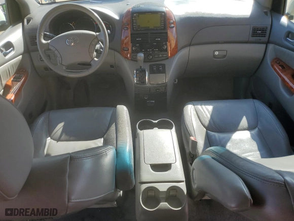 2010 Toyota Sienna XLE with VIN 5TDYK4CC2AS332675, listed as a Copart auction lot 41967225 with 191,122 mi miles and Salvage Title. Bid and sale history available at carsss.com. Image 8.