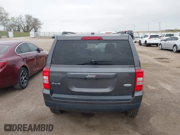 2016 Jeep Patriot High Altitude Edition with VIN 1C4NJRFB4GD617114, listed as a IAAI auction lot 42036037 with 106,205 mi miles. Bid and sale history available at carsss.com. Image 12.