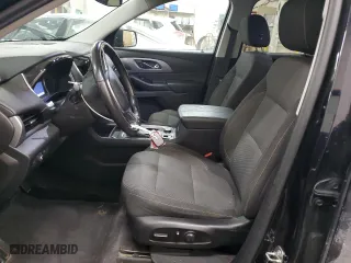 2020 Chevrolet Traverse LT Cloth with VIN 1GNEVGKW2LJ118249, listed as a Copart auction lot 45584925 with 132,111 mi miles and Salvage Title. Bid and sale history available at carsss.com. Image 7.