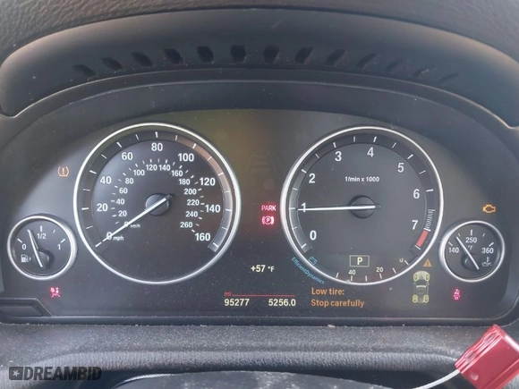 2015 BMW X3 xDrive28i with VIN 5UXWX9C51F0D55674, listed as a IAAI auction lot 41846056 with 95,277 mi miles. Bid and sale history available at carsss.com. Image 7.