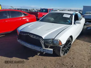 2013 Dodge Charger SE z VIN 2C3CDXBG3DH729863, wystawiony jako IAAI lot #41688941 z przebiegiem 173 230 mil mil oraz . Historia ofert i sprzedaży dostępna na DreamBid. Obrazek 11.