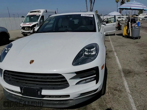 2021 Porsche Macan with VIN WP1AA2A54MLB13010, listed as a Copart auction lot 61052585 with 25,738 mi miles and Salvage title. Bid and sale history available at DreamBid. Image 14.