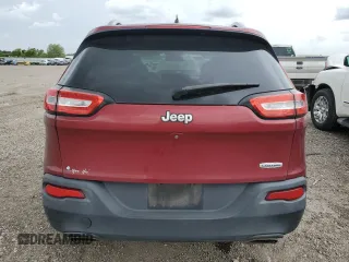 2015 Jeep Cherokee Latitude with VIN 1C4PJLCS7FW671262, listed as a Copart auction lot 54716405 with 172,085 mi miles and Clean Title. Bid and sale history available at carsss.com. Image 6.