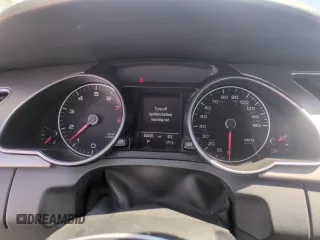 2014 Audi A5 Premium Plus z VIN WAULFAFR5EA010335, wystawiony jako Copart lot #55597995 z przebiegiem 83 426 mil mil oraz Szkoda całkowita • Salvage title. Historia ofert i sprzedaży dostępna na DreamBid. Obrazek 9.