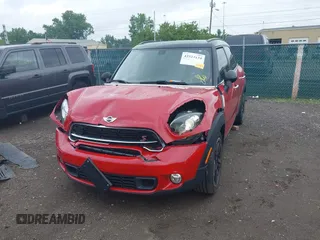 2015 MINI Countryman S with VIN WMWZC3C57FWT04338, listed as a IAAI auction lot 42524134 with 52,137 mi miles and . Bid and sale history available at DreamBid. Image 12.