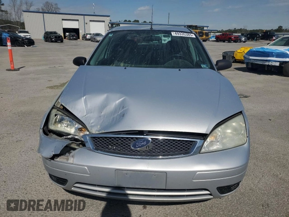 2007 Ford Focus S with VIN 1FAFP34N87W171671, listed as a Copart auction lot 49335385 with 140,638 mi miles and Salvage Title. Bid and sale history available at carsss.com. Image 5.