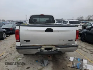 2004 Ford F-250 XL z VIN 1FTNX20P34EB05974, wystawiony jako Copart lot #86281324 z przebiegiem 184 896 mil mil oraz Czysty tytuł • Clean title. Historia ofert i sprzedaży dostępna na DreamBid. Obrazek 6.