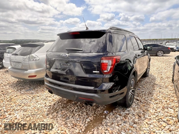 2018 Ford Explorer Sport with VIN 1FM5K8GT5JGA43588, listed as a Copart auction lot 54320345 with 148,996 mi miles and Salvage Title. Bid and sale history available at DreamBid. Image 3.