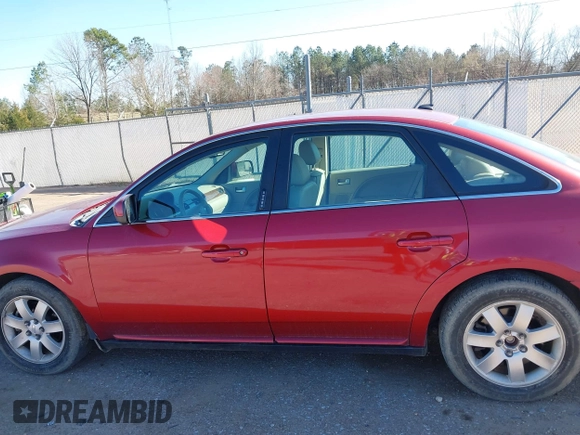 2007 Ford Five Hundred SEL z VIN 1FAHP24117G136626, wystawiony jako IAAI lot #41752547 z przebiegiem 157 924 mil mil oraz . Historia ofert i sprzedaży dostępna na DreamBid. Obrazek 14.