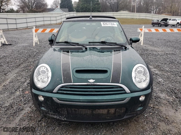 2008 MINI Cooper Convertible S with VIN WMWRH33518TU81148, listed as a Copart auction lot 82677354 with 91,539 mi miles and Salvage Title. Bid and sale history available at carsss.com. Image 5.