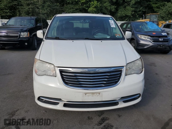 2013 Chrysler Town & Country Touring with VIN 2C4RC1BG4DR674873, listed as a Copart auction lot 71492174 with 212,372 mi miles and Salvage Title. Bid and sale history available at DreamBid. Image 5.