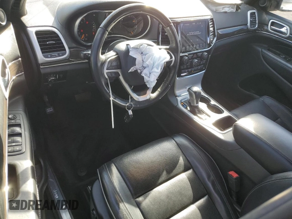 2019 Jeep Grand Cherokee Overland with VIN 1C4RJECG6KC615793, listed as a Copart auction lot 83371024 with 47,914 mi miles and Non Repairable. Bid and sale history available at carsss.com. Image 8.