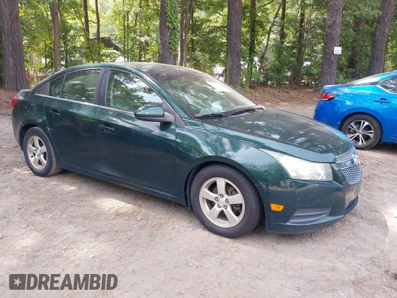 2014 Chevrolet Cruze 1LT with VIN 1G1PC5SB9E7156806, listed as a IAAI auction lot 42813826 with 140,573 mi miles and . Bid and sale history available at DreamBid. Image 1.