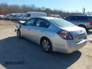 2012 Nissan Altima 2.5 S with VIN 1N4AL2AP2CC256135, listed as a IAAI auction lot 41612531 with 144,175 mi miles. Bid and sale history available at carsss.com. Image 3.