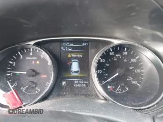 2014 Nissan Rogue SL with VIN 5N1AT2MV6EC853940, listed as a IAAI auction lot 41866987 with 88,192 mi miles. Bid and sale history available at carsss.com. Image 7.